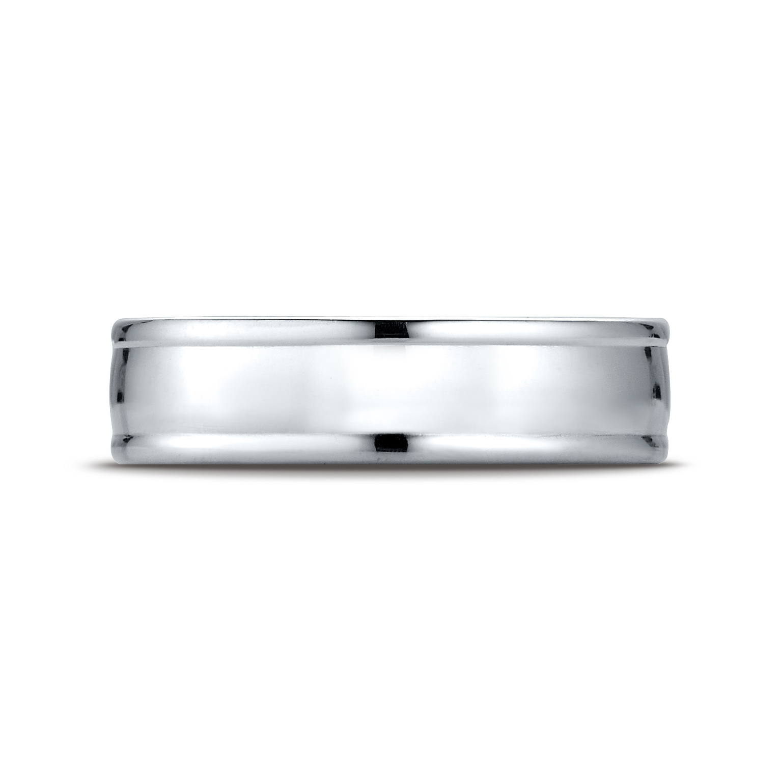 Comfort-Fit High Polished Carved Design Gent's Wedding Band