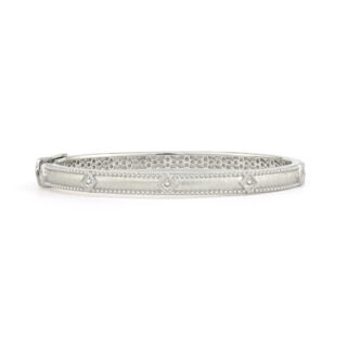 Jude Frances Silver Lisse Simple Kite Shape Bangle